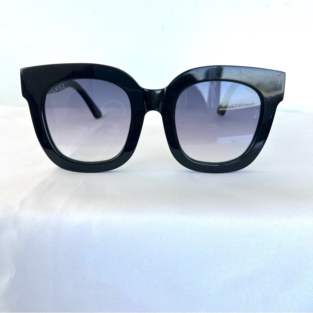GUCCI Italy GG0208S Crystal Star Cat Eye Gray Gradient Lens Black Frame Sunglass - Picture 6 of 15